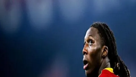 邵佳一担纲一年半显神威，西海岸队中超赛季惊鸿一瞥，位列第九！